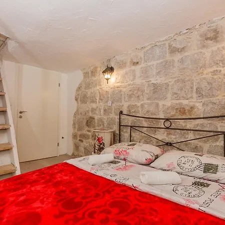 Stone Beauty Kastela Apartment Kaštel Štafilić